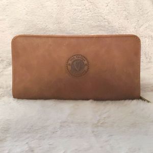 New: Irish Heritage Gift Company Purse In Brown With Harp Seal Design